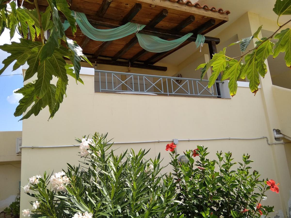 Ktima Develekou Apartment Pigadhia  ภายนอก รูปภาพ